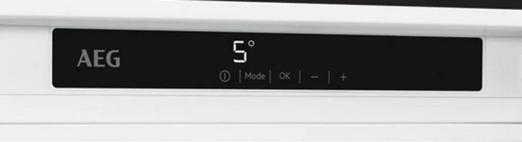 AEG - SFE818F1DC - Einbau-Kühlschrank Mit Gefrierfach - Festtür-Technik 4 AEG - SFE818F1DC - Einbau-Kühlschrank Mit Gefrierfach - Festtür-Technik – Bild 2