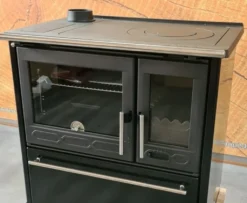 EEK A+ Küchenofen Holzherd Plamen 850 Schwarz, Linke Version - 8 KW Dauerbrandherd -Küchen Profi 2a982a45770af3a93475b1a63c239304