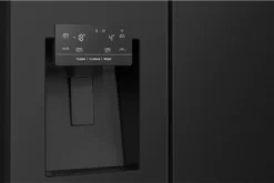 Hisense RS818N4TFE Kühl-Gefrier-Kombination Side-by-Side 632 L NoFrost -Küchen Profi 2bb8a7e4cb69d91fb1b74b0092657f5b