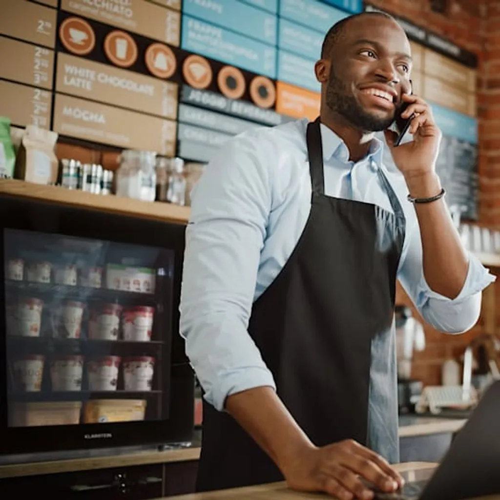 Klarstein IceAge 88 Gefrierschrank 88 Liter - 3 Etagen - Thermostat - Temperaturbereich: 0 Bis -18 °C - Kompressionskühlung - Glasfront 4 Klarstein IceAge 88 Gefrierschrank 88 Liter - 3 Etagen - Thermostat - Temperaturbereich: 0 Bis -18 °C - Kompressionskühlung - Glasfront – Bild 2