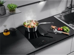 AEG IKB32300CB Autarkes Kochfeld / Induktion / 30 Cm / Aufliegend -Küchen Profi 3879cea8b88e4917e9a1c7f88ba6ff55