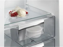 AEG - ABB688E1LS - Einbau-Gefrierschrank - Schlepptürtechnik -Küchen Profi 5a912ef8a9877ed1427d273f9942449a