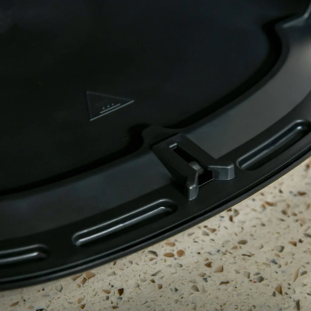 HOMCOM Heißluftfritteuse 4,5 L 1500W Mit 8 Menüs Antihaftbeschichteter Korb Für Gesundes ölfreies Fettarmes Kochen Stahl Schwarz 35,5 X 28 X 33,8 Cm 11 HOMCOM Heißluftfritteuse 4,5 L 1500W Mit 8 Menüs Antihaftbeschichteter Korb Für Gesundes ölfreies Fettarmes Kochen Stahl Schwarz 35,5 X 28 X 33,8 Cm – Bild 9