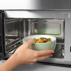 Bomann 3in1 Einbau-Mikrowelle Mit Grill Und Heißluft, 25 L Garraum, 8 Automatikprogramme, Auftaufunktion, Inkl. Grillrost Und Drehteller (Ø 27 Cm), 900 Watt, Edelstahl, MWG 3001 H EB -Küchen Profi 83173d376bf6367c9a3e845d86e4b5fa