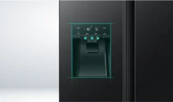 Hisense RS694N4TFE Kühl-/Gefrierkombination Side By Side NOFROST - Electronic Touch Control - Ice Crusher - Wasserspender Mit Integrierten Wassertank - Volumen 562l (371l Kühl / 185l Gefrier) - Chrom Weinregal - Inverter-Kompressor -Küchen Profi 8820d34028bd1fc5615b88c4418cb047