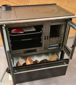 EEK A+ Küchenofen Holzherd Plamen 850 Schwarz, Linke Version - 8 KW Dauerbrandherd -Küchen Profi 9206a0e3f0329d7b5a4b8b8dbde2a3a8