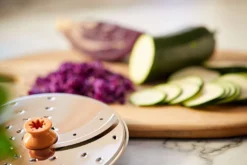 Philips Küchenmaschine Viva Collection, 29 Funktionen, 2.0 L, 2-in-1 Schneidescheibe, 800 W, Schwarz (HR7510/10) -Küchen Profi 926944f23858248c66bccde4956da212