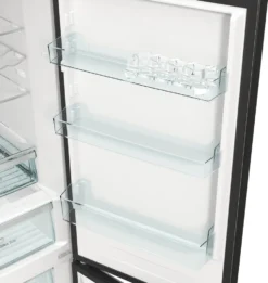 Hisense RB424N4CFC Kühl-/Gefrierkombination - Total No Frost - Metal Cooling - 326 Liter Gesamtvolumen - CrispZone - Super Cool - Extra Space - Chrom-Weinregal -Küchen Profi 9f02e747685ea206d73ae74c7c43ea8c