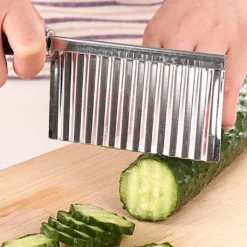 Potato Wavy Edged Knife Edelstahl Küchenhelfer Gemüse Obst Schneidwerkzeug Küchenzubehör Pommes Frites Maschine -Küchen Profi c842060a9d5540952a83afd2363e01c4