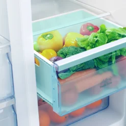 Hisense RS694N4TFE Kühl-/Gefrierkombination Side By Side NOFROST - Electronic Touch Control - Ice Crusher - Wasserspender Mit Integrierten Wassertank - Volumen 562l (371l Kühl / 185l Gefrier) - Chrom Weinregal - Inverter-Kompressor -Küchen Profi c8a743c0608b5096c43b56f238a169b8