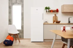 Privileg PFVN 266 W NoFrost Gefrierschrank/ 223 L Nutzinhalt/ Nie Mehr Abtauen Dank NoFrost/Maxi-Box/Supergefrierfunktion/EasyOpen Ventil