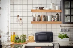 SHARP YC-MG02EB Mikrowelle Mit Grill (Mikrowelle: 800W, Grill: 1000W) -Küchen Profi e91265954a0bb66aa485880fd4f9e87c