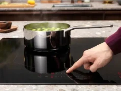 ELECTROLUX EIS824 SenseBoil - Induktionskochfeld - 4 Brenner - 7350W - L78 X T52cm - Schwarz -Küchen Profi eddfd820412084b4cc7d0190c8bb771a